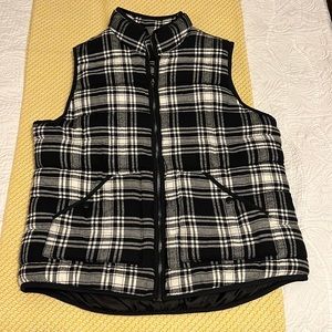EXCELLENT CONDITION - Womens Puffer Flannel Vest